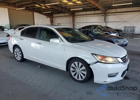 2013 Honda Accord Exl z USA, uszkodzony, nr VIN 1HGCR2F83DA147555